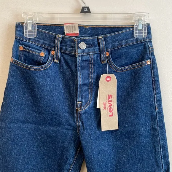 NWT Levi’s Jeans Size 25