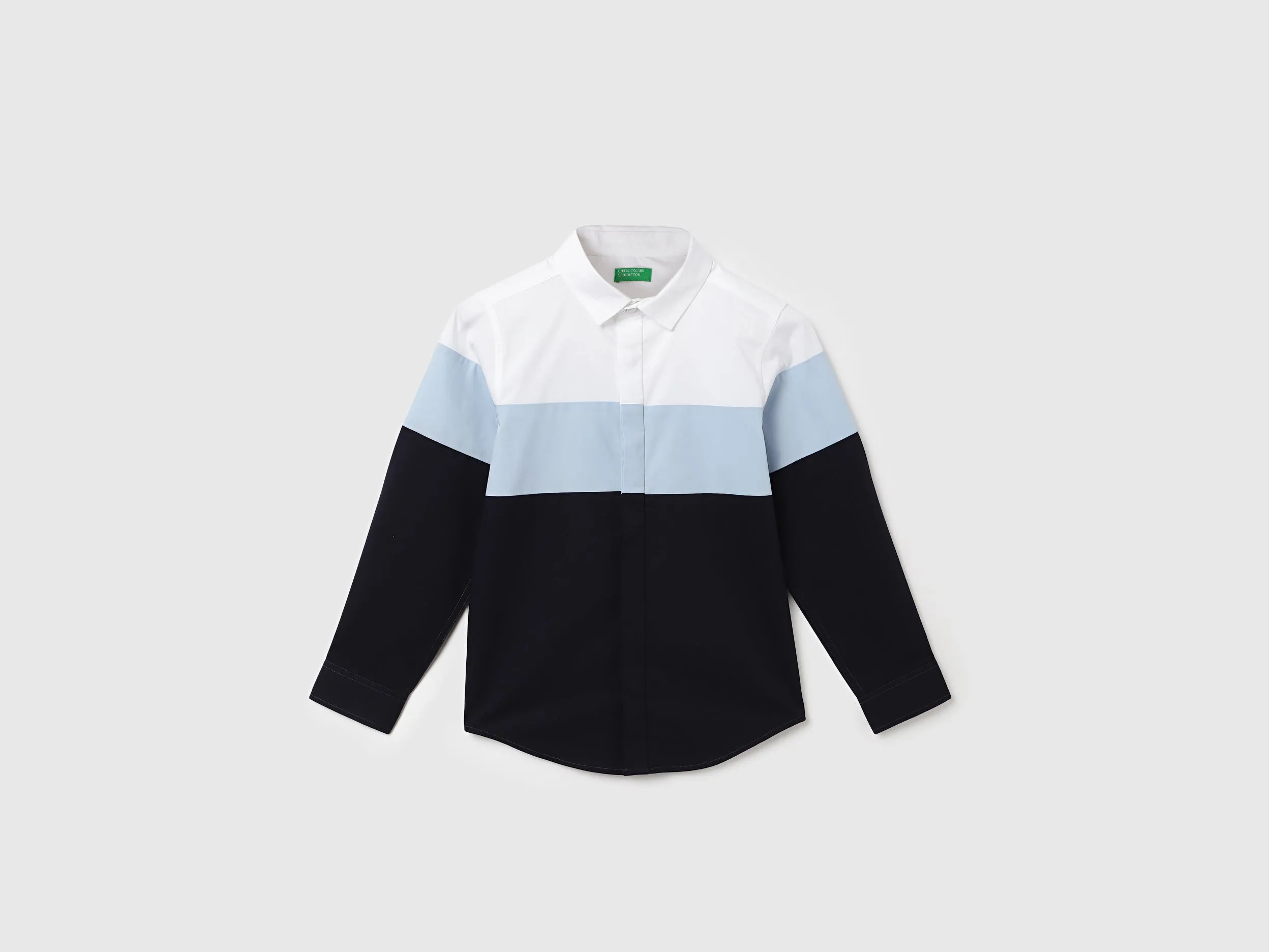 Regular Fit Spread Collar Colorblock Shirts