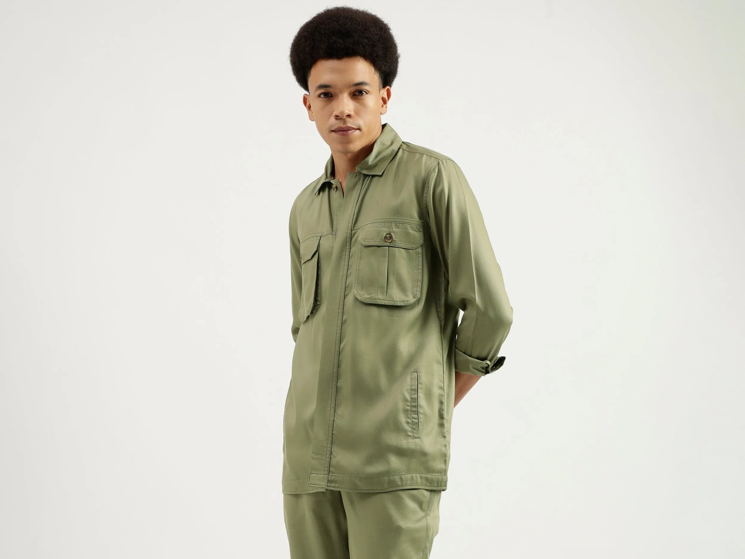 Regular Fit Spread Collar Solid Shacket