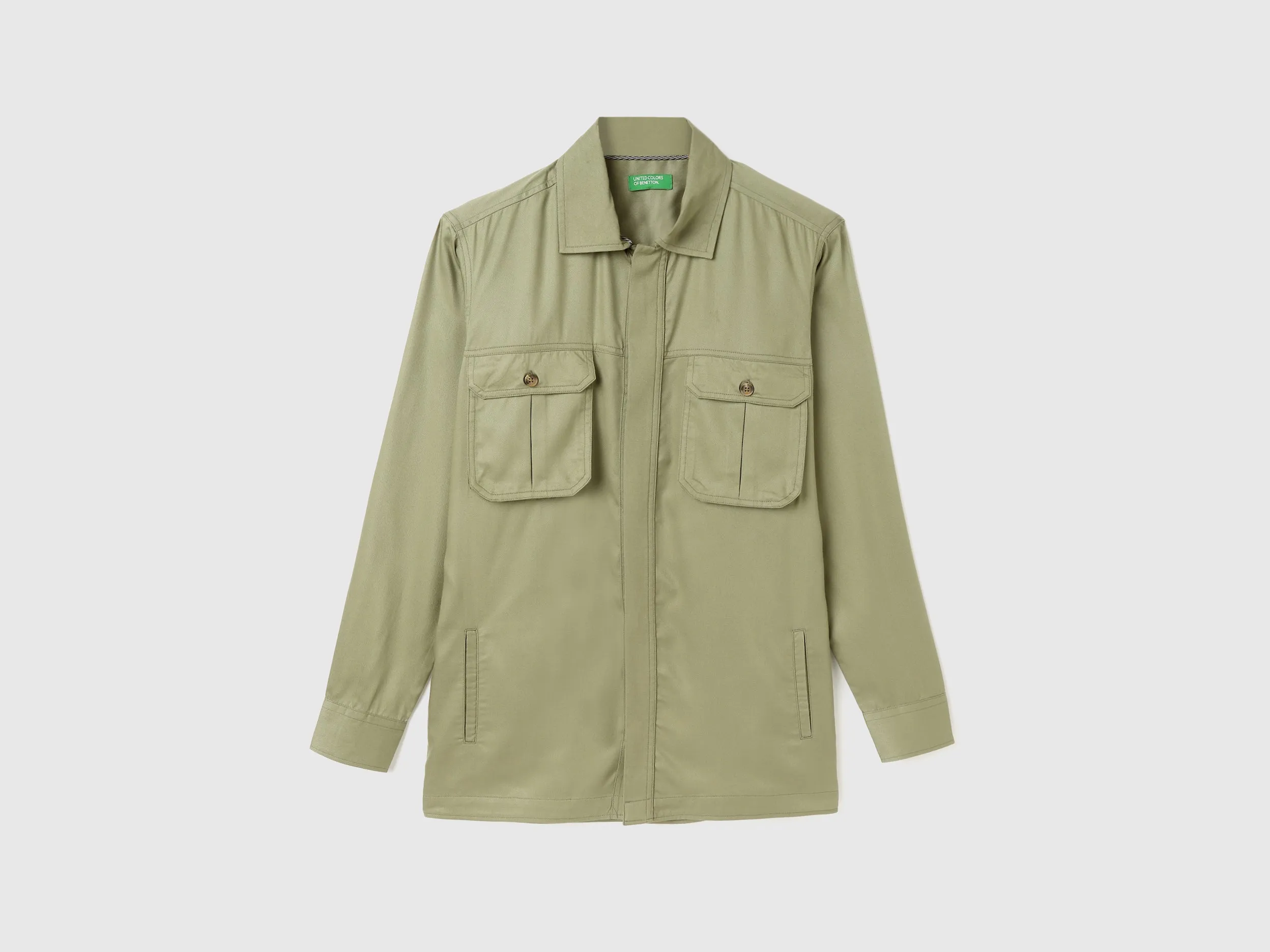 Regular Fit Spread Collar Solid Shacket