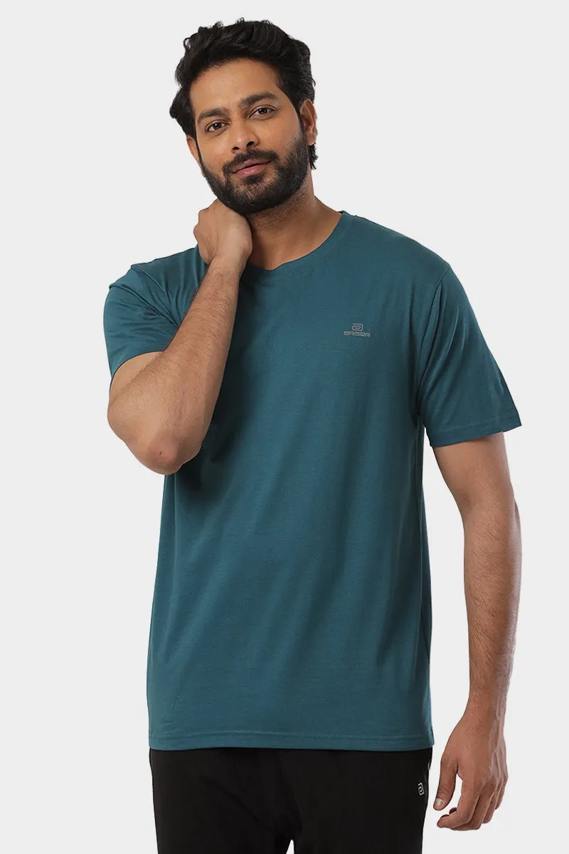 Round Neck - Dark Green Solid T-Shirt For Men | Ariser