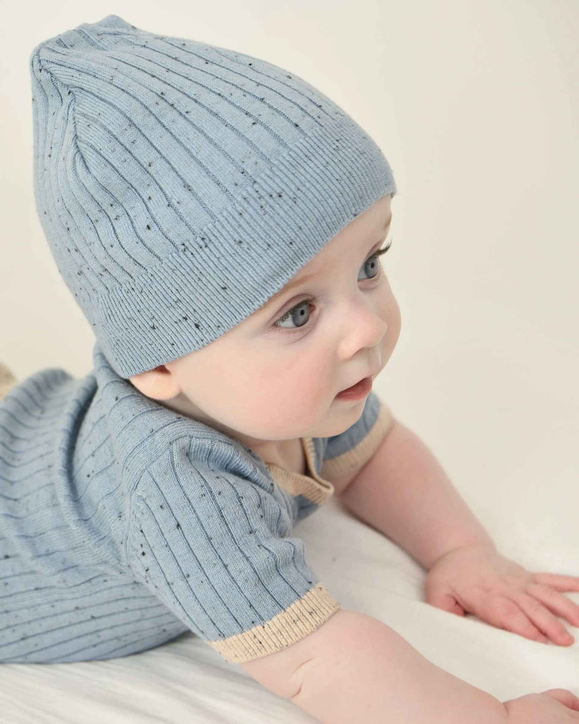 Short Sleeve Bodysuit - Hug Me