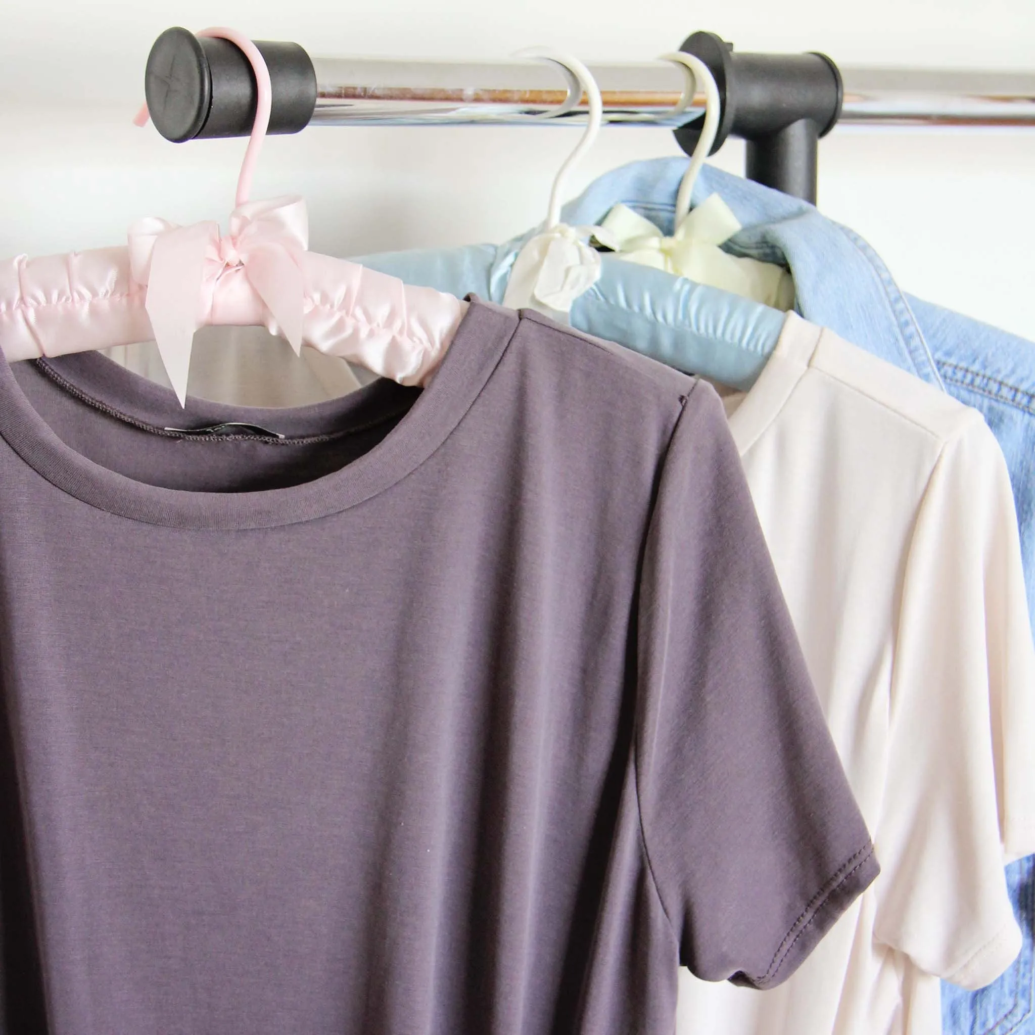 Sweet Knot Tee in Gray