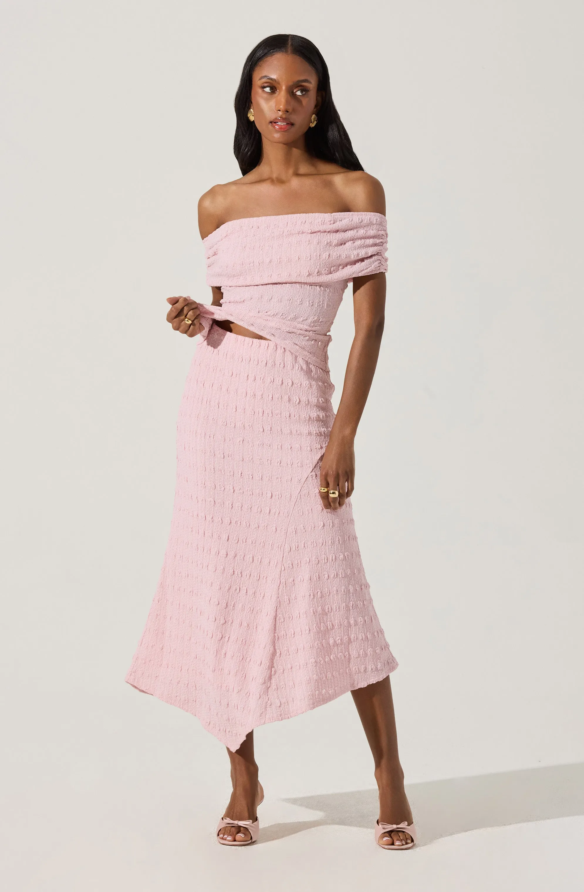 Textured Asymmetric Knit Skirt