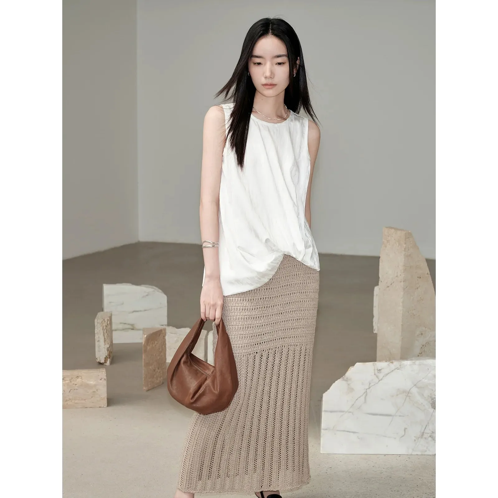 Textured Sleeveless Slim Top