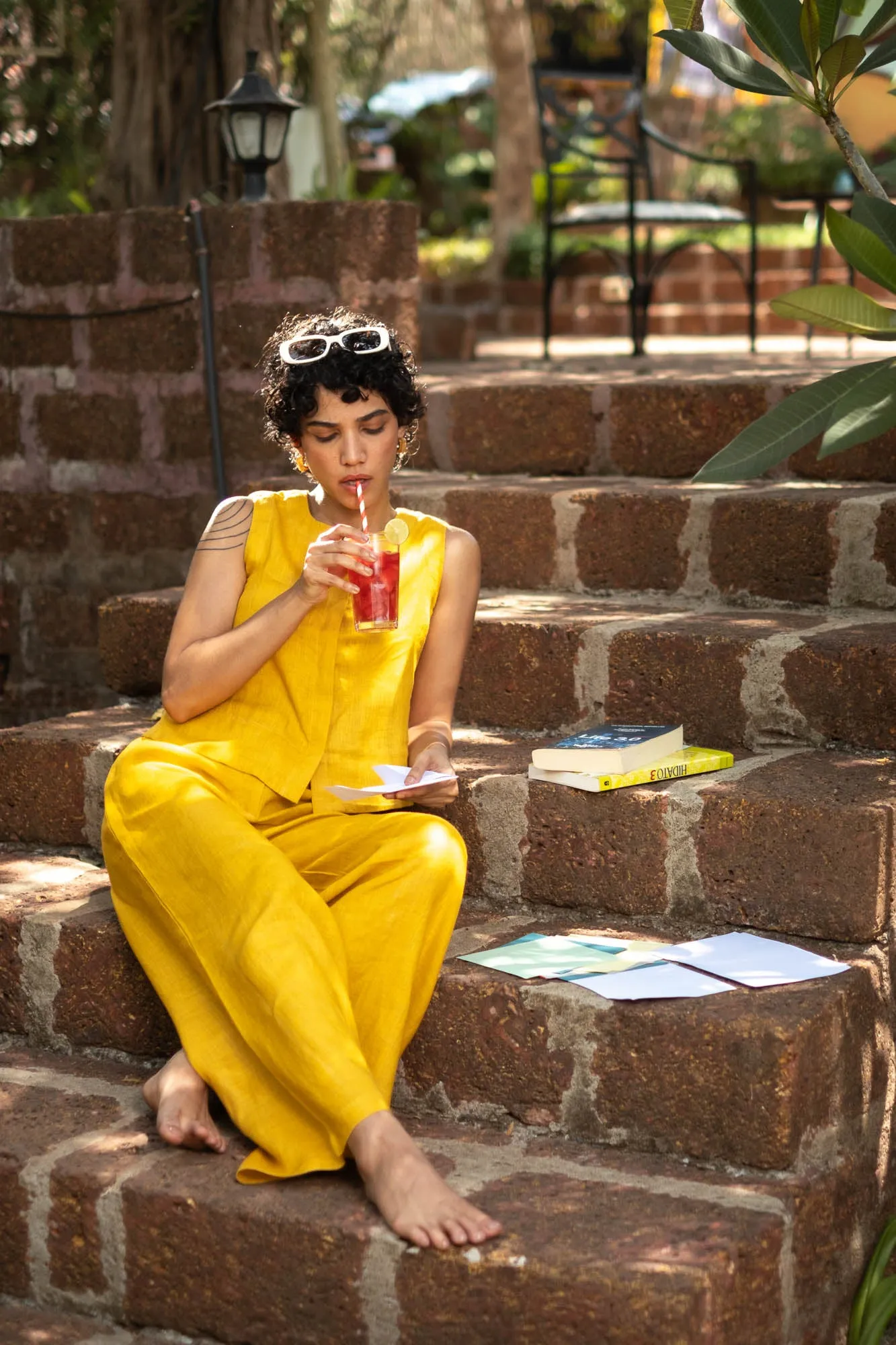 The Linen Sleeveless Shirt