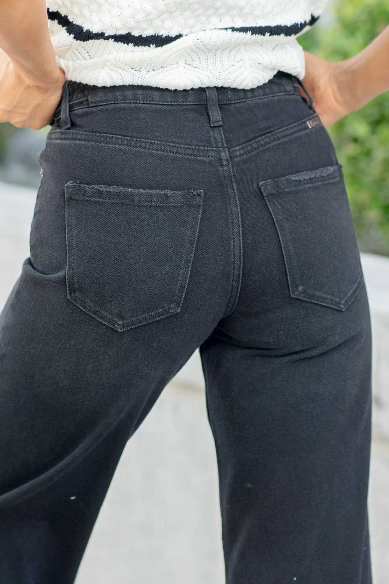 Victoria Ultra High Rise Cropped Wide Leg