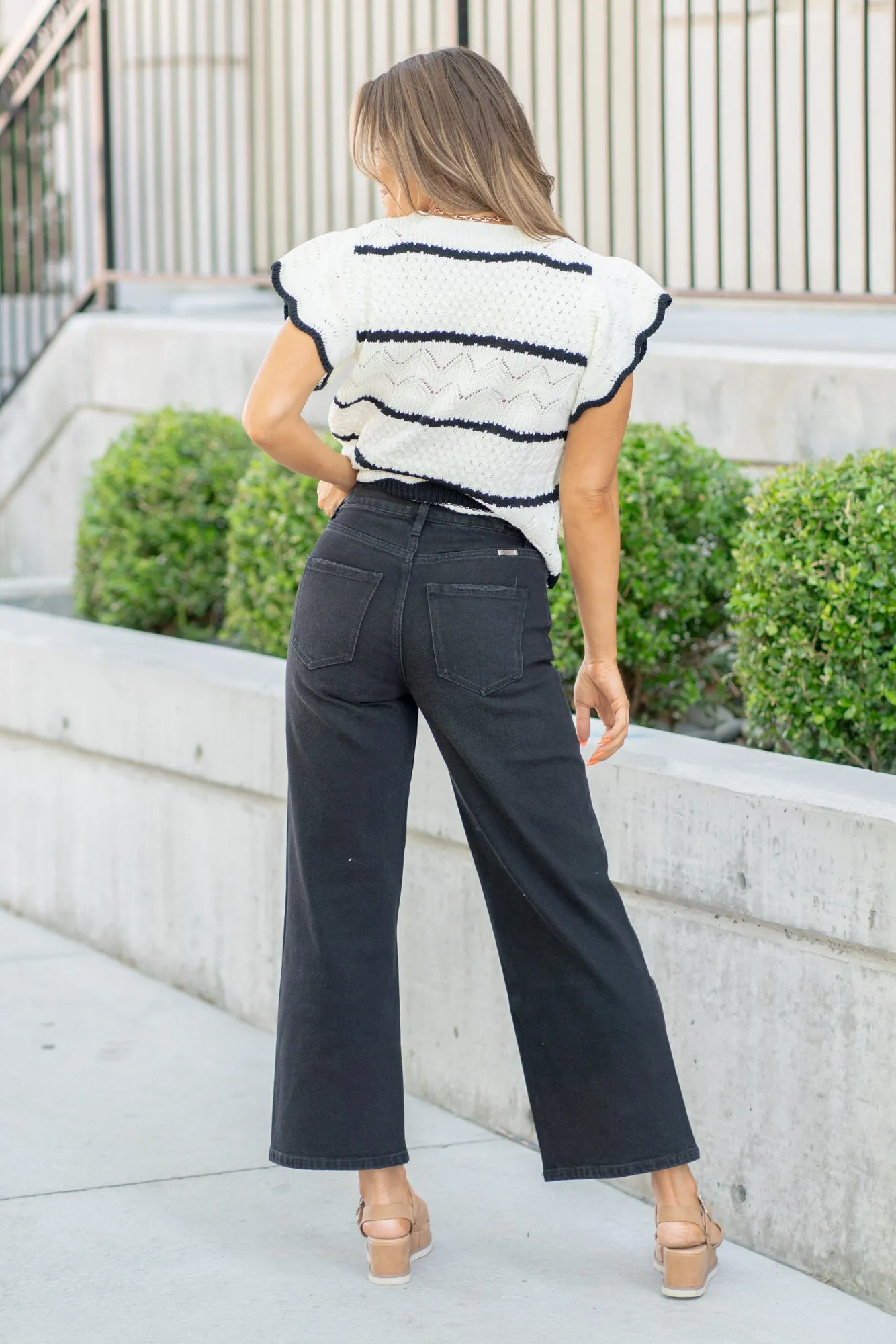 Victoria Ultra High Rise Cropped Wide Leg