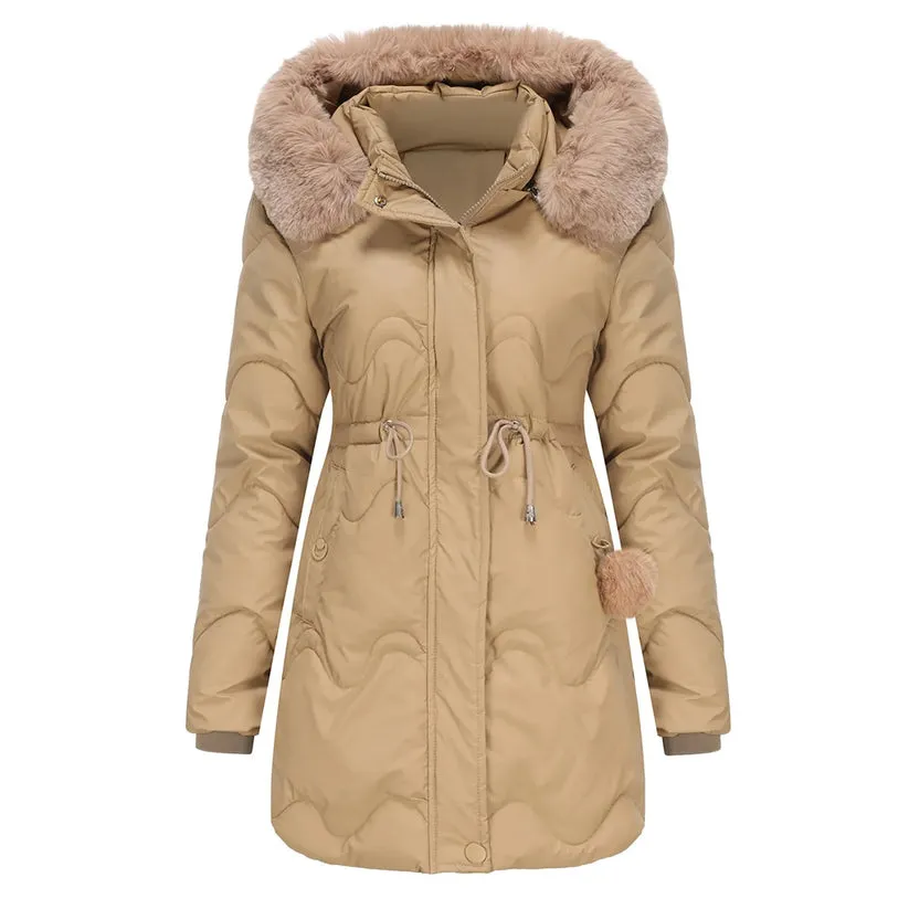 Warm winter coat with a plush collar – Renata