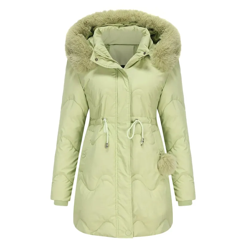 Warm winter coat with a plush collar – Renata
