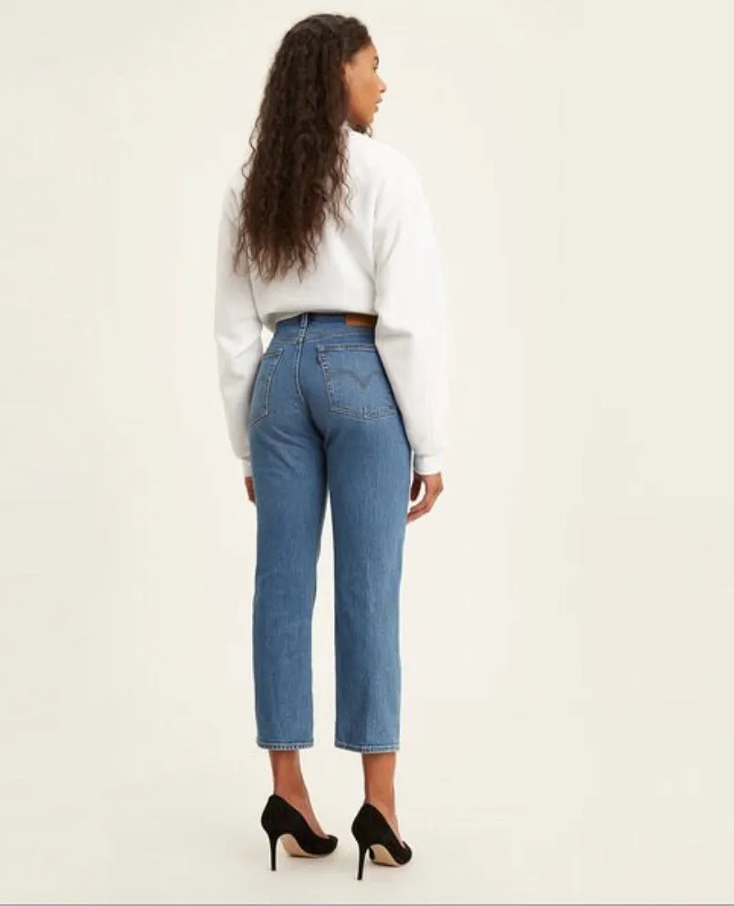 WEDGIE STRIGHT