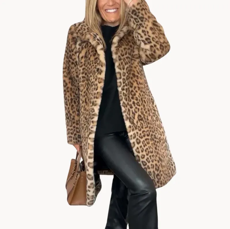 Women's Classic Winter Coat with Leopard Print - Pillar