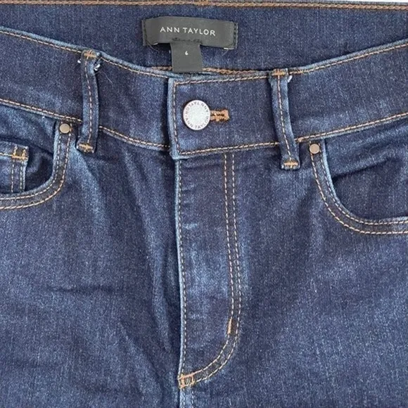 Women's Jeans Blue Dark Wash Ann Taylor Jeans Skinny Jeans Size 6
