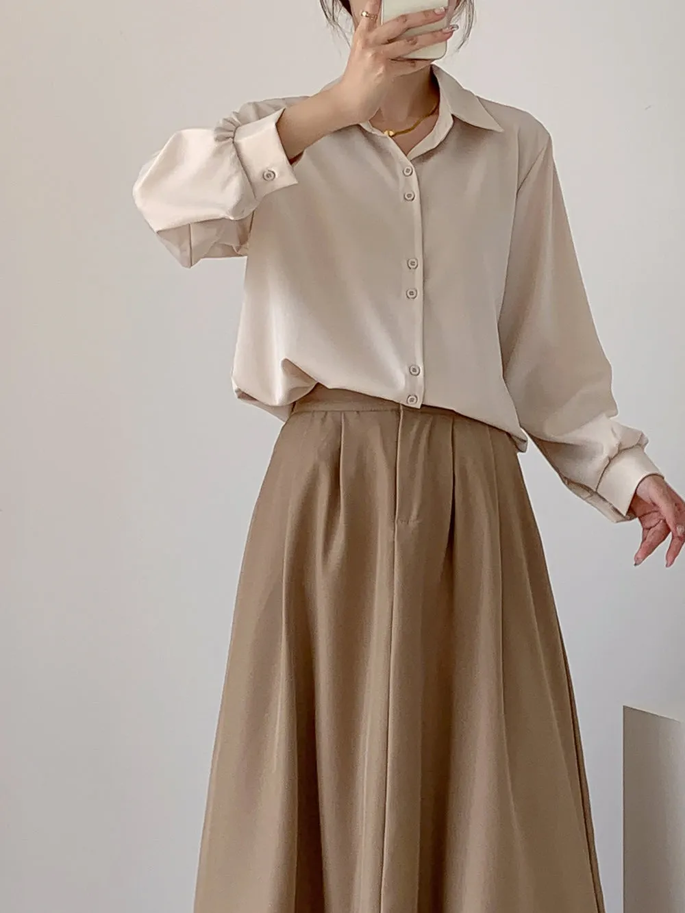 Women's Satin Long Sleeve Dress Shirt for Smart and Casual Occasions