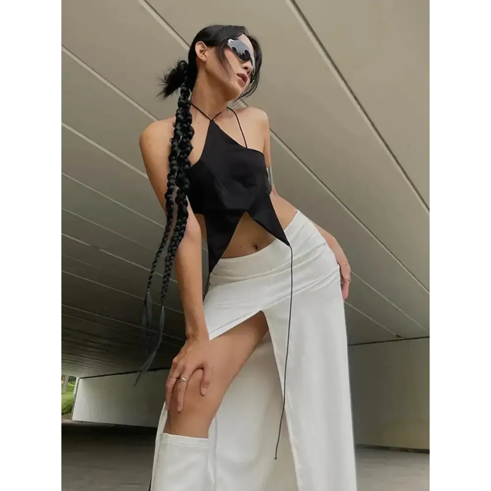 Y2K-Inspired Backless Top with Lace-Up Detail