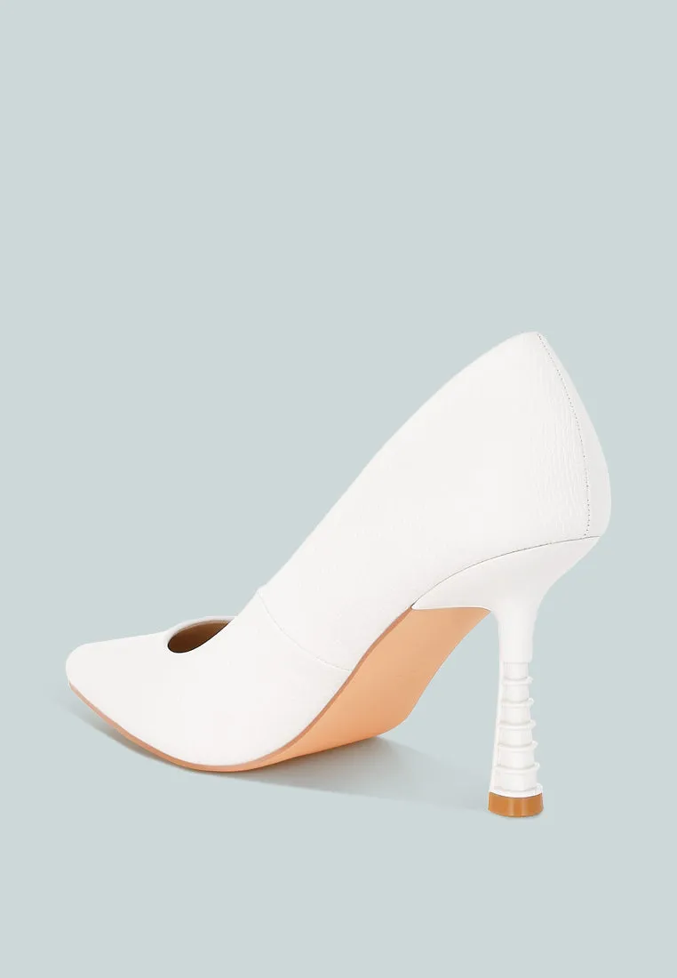 Zuzana Pointy Toe Pumps